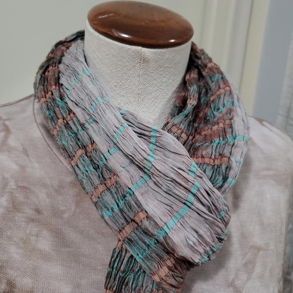 Sevya Silk Cotton Blend Scarf Fringe Mint & Orange - Picture 3 of 7